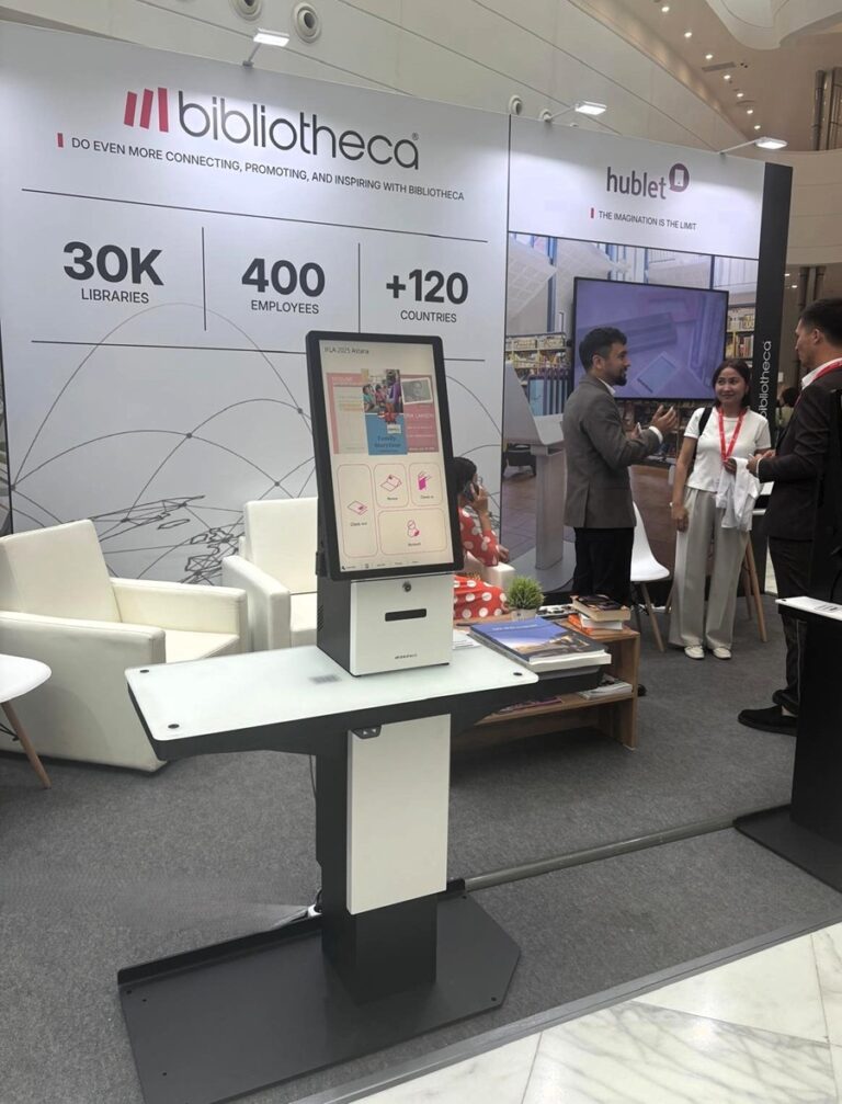 Bibliotheca at IFLA WLIC 2025: Showcasing Library Innovation in Astana 4 The Bibliotheca selfCheck 3000 self-service kiosk at the IFLA 2025 event, designed for easy patron use.