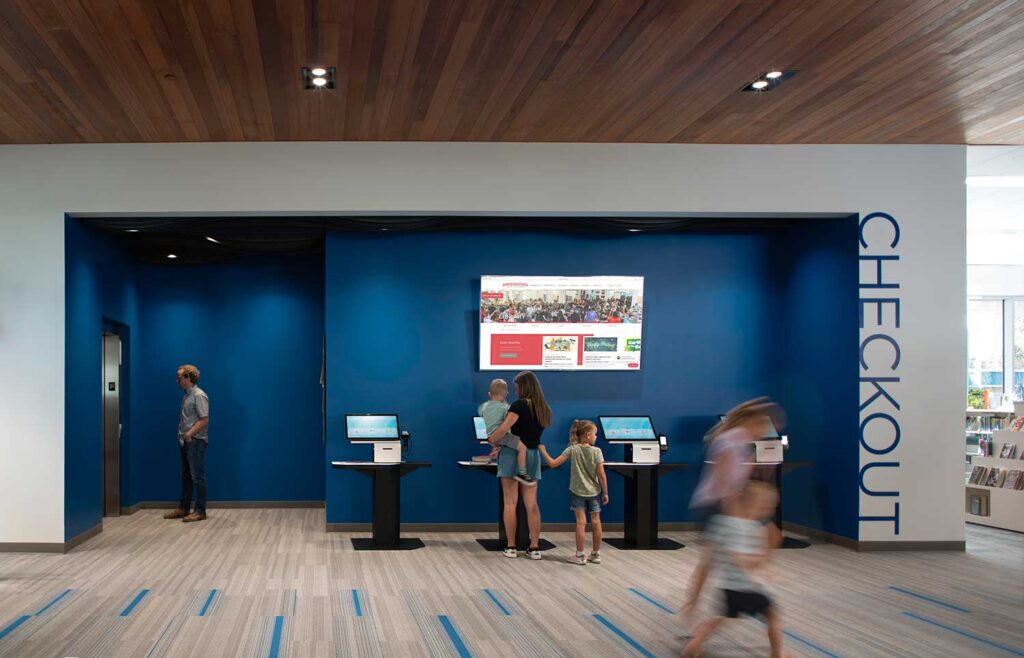 Spanish Fork-LIBRARY_Interior_Checkout